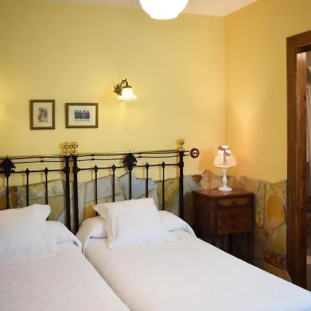 Casona De Linares מלון