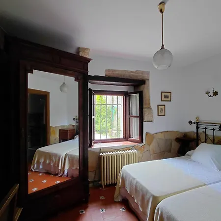 Casona De Linares Selaya