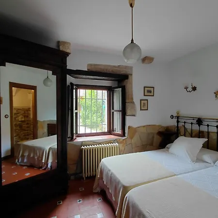 מלון Casona De Linares