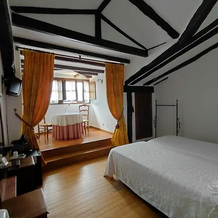 Casona De Linares