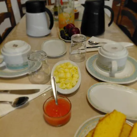 Casona De Linares Hotel *