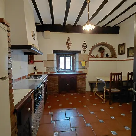 Casona De Linares Selaya
