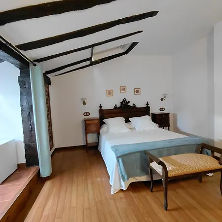 Casona De Linares Hotel Selaya