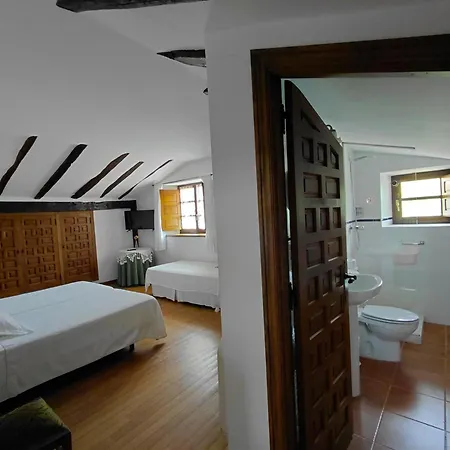 Casona De Linares Selaya