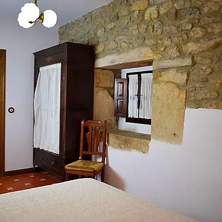 Casona De Linares * Selaya