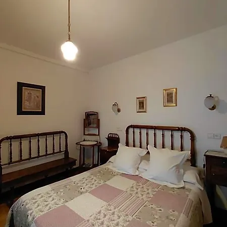 Casona De Linares מלון *