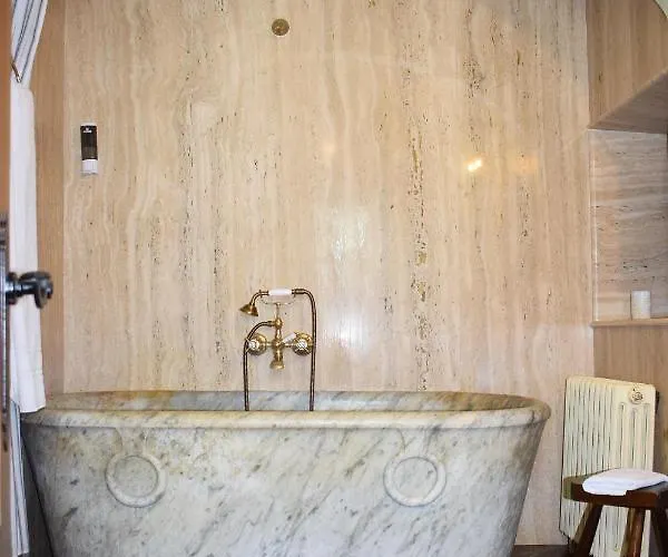 Casona De Linares Hotel Selaya