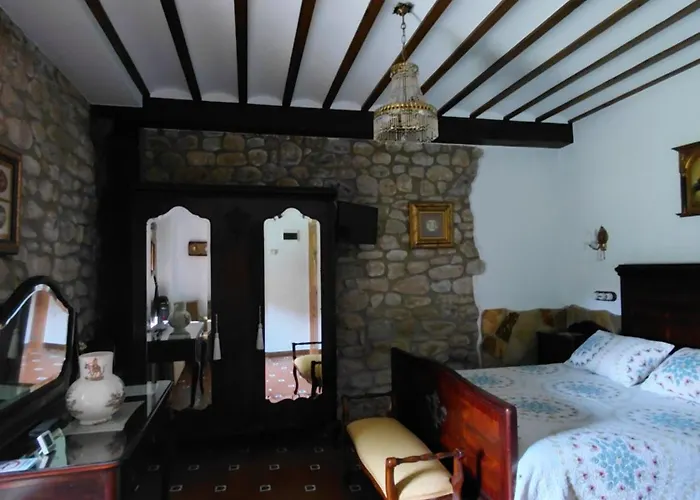 Casona De Linares מלון Selaya