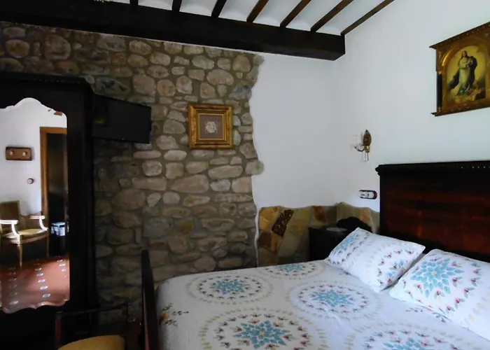 מלון Casona De Linares *